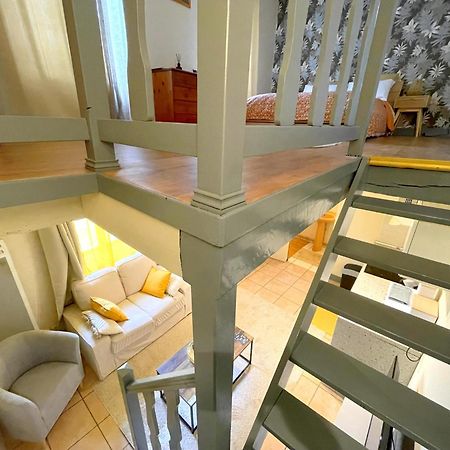"Sainte Valiere", Appartement Calme Sur Cour Privative, Nevers Exterior photo